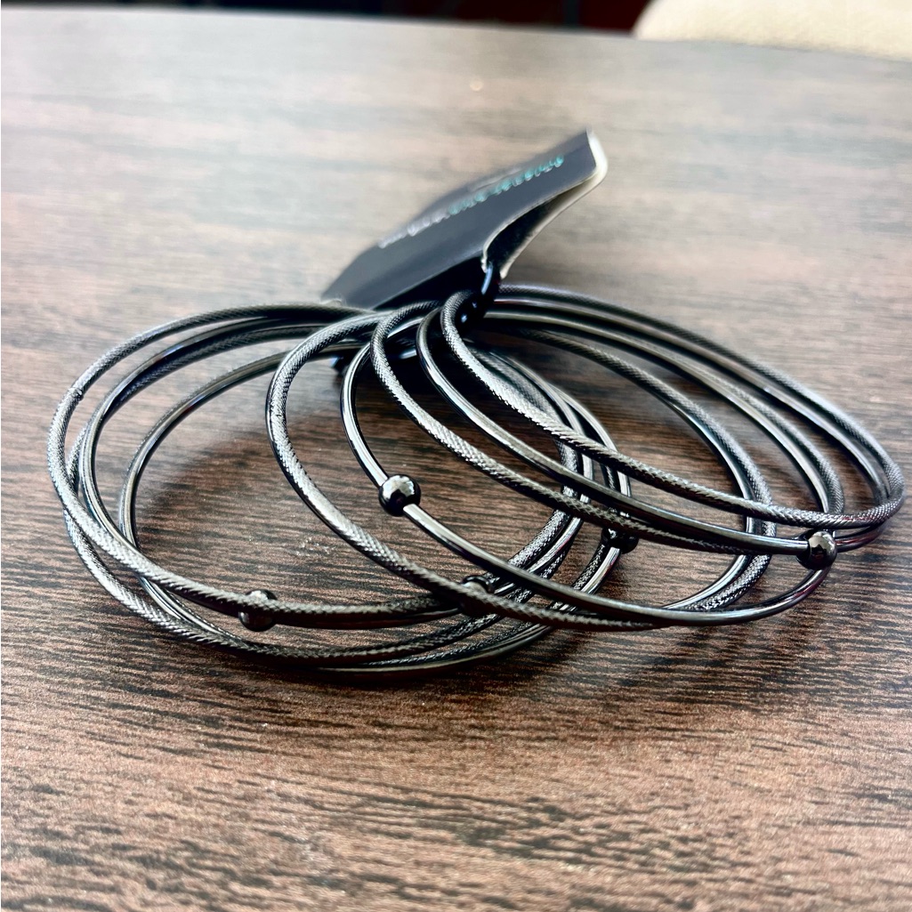 Black Bangle Bracelet Set